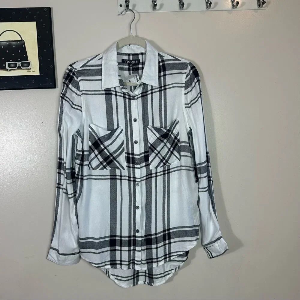Vigoss Women's Black and White Plaid Blouse 109% rayon